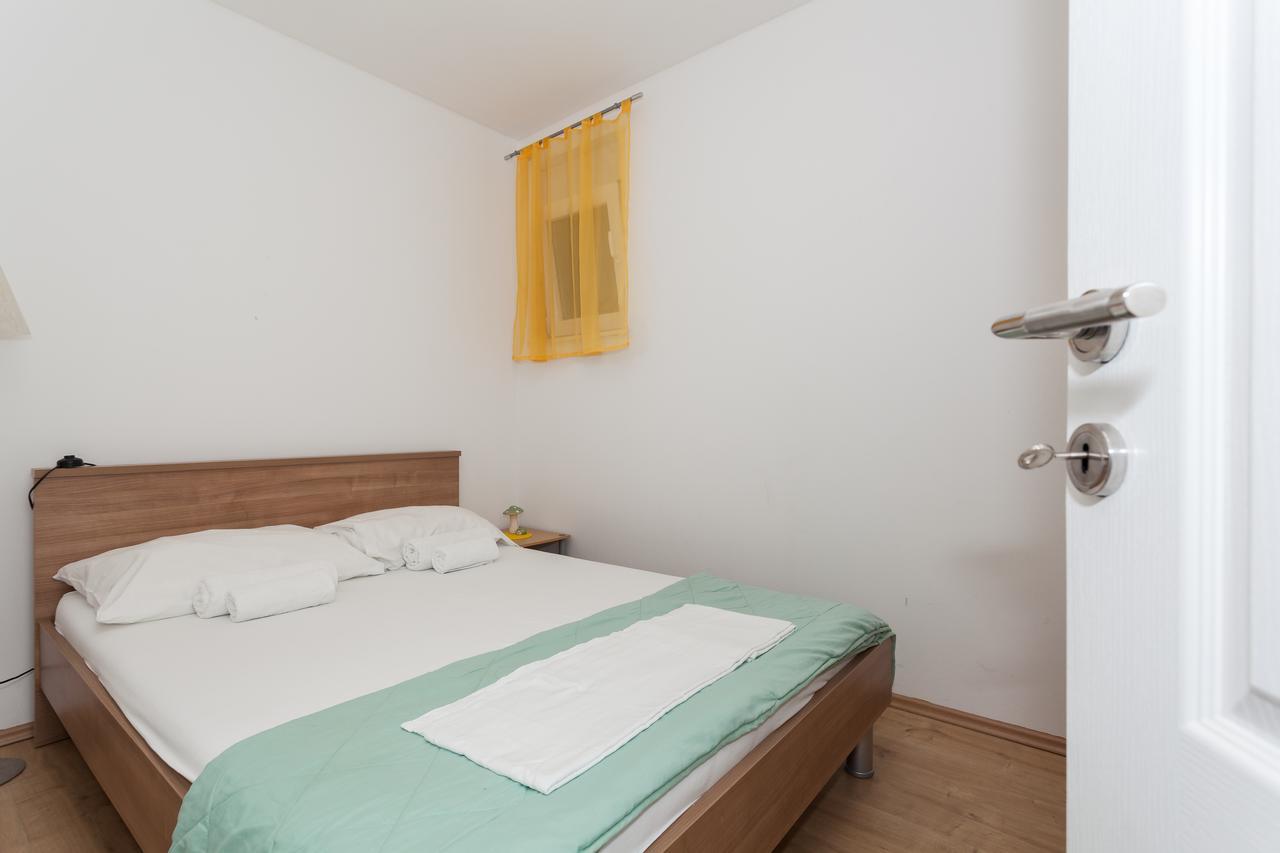 Apartment Dome Биоград на Мору Екстериор снимка