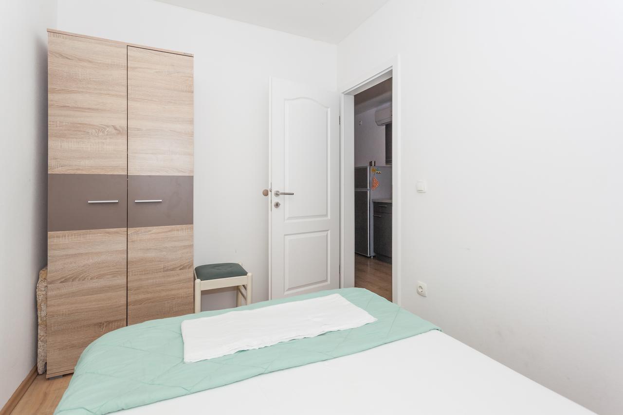 Apartment Dome Биоград на Мору Екстериор снимка