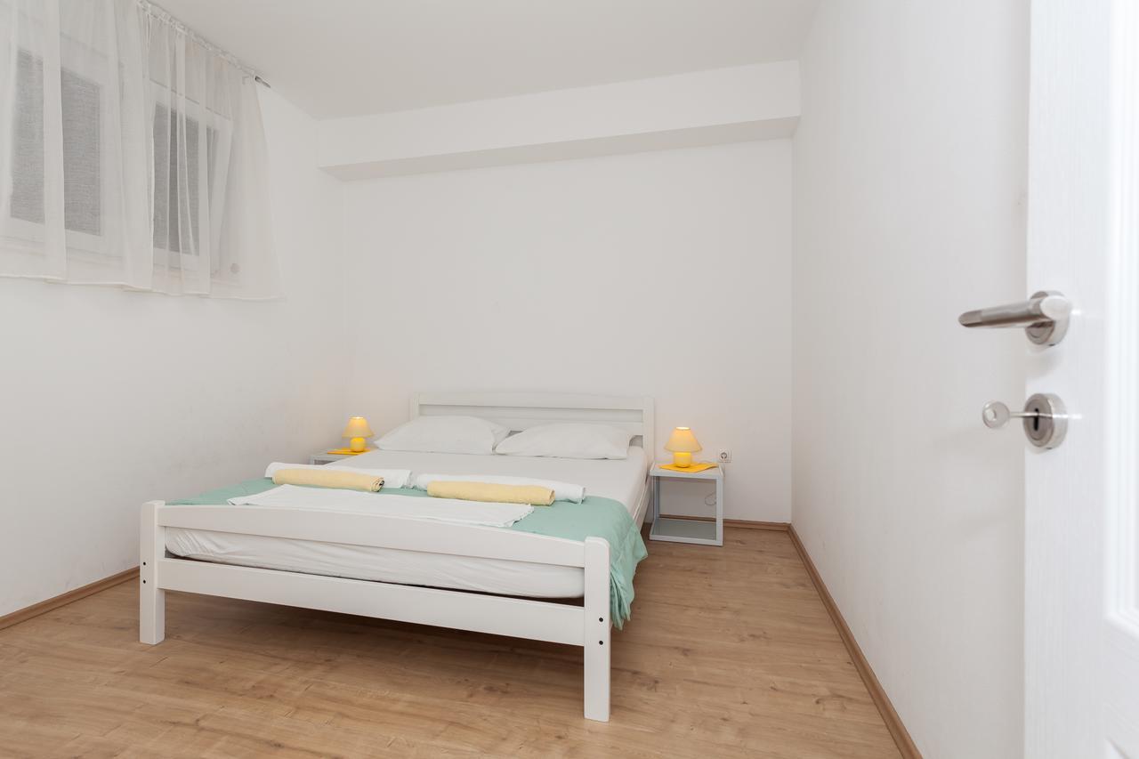 Apartment Dome Биоград на Мору Екстериор снимка