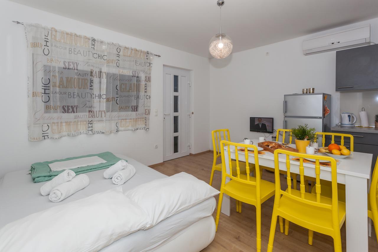 Apartment Dome Биоград на Мору Екстериор снимка